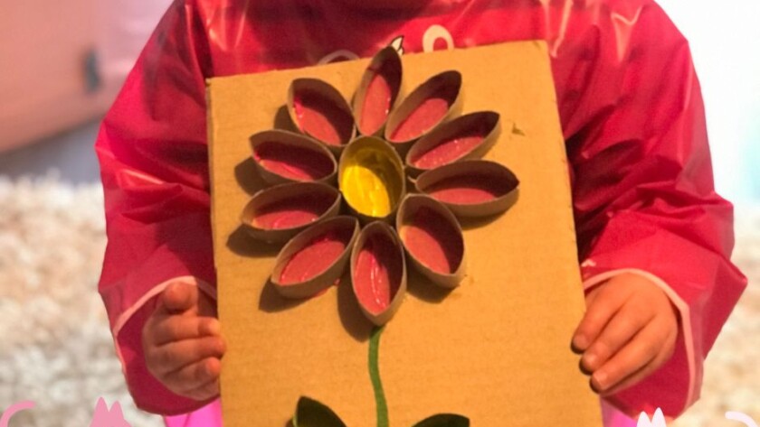 Fleur en rouleau de papier toilette